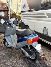 Piaggio Zip 50 Scooter 2T