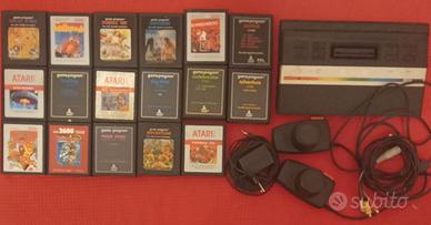 ATARI 2600 CONSOLLE + 17 GIOCHI € 15 CAD.