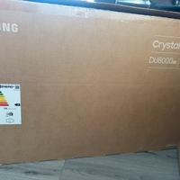 smart tv  SAMSUNG crystal UHD U8000F 50”