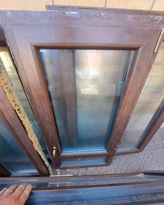 FINESTRE PVC