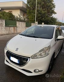Peugeot 208 sport