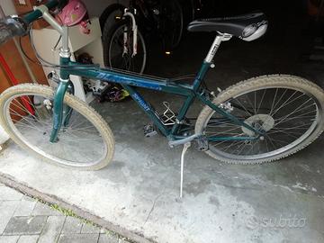 montain bike 26 vedi foto