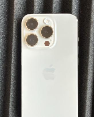 IPHONE 15 PRO 256 GB COME NUOVO!!!!