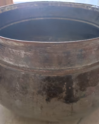 VECCHIO PAIOLO IN RAME CON MANICI IN FERRO