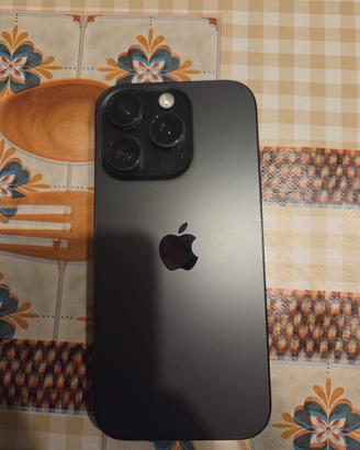 iPhone 16 Pro 256 GB – Titanio Nero