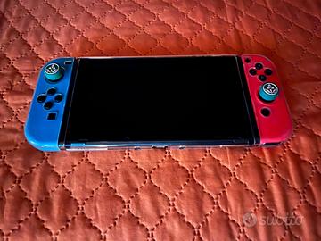 Console Nintendo Switch 1 con accessori originali
