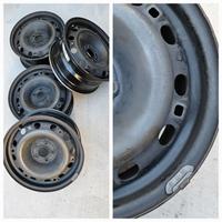 n.4 Cerchioni in ferro pneumatici