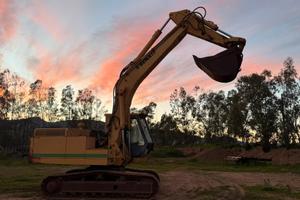 Escavatore BENATI 321 200 q.