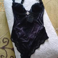 body intimo Le foglie 