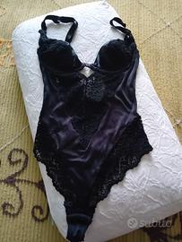 body intimo Le foglie 