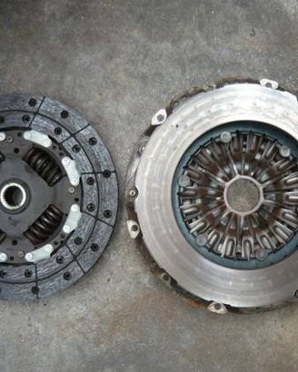 Kit frizione completo usato Ford Ranger 2.2-manual