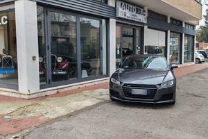 Audi TT Coupé 2.0 TDI quattro S tronic line