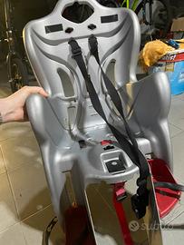 Seggiolino Bici Posteriore Bimbo/a – Grigio