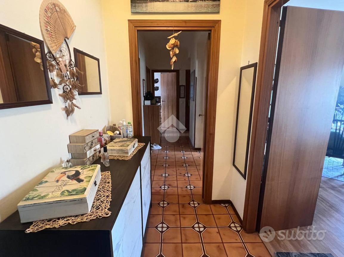 Apartment in Palermo, Villaggio Santa Rosalia, IV Circoscrizione - Vista 3