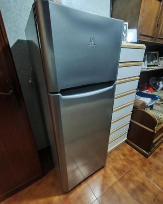 frigorifero doppia porta Indesit TIAA 10 V SI