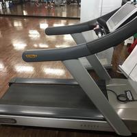 Tapis rouland run700 tv techogym tappeto palestra