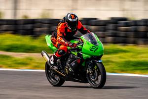 Ninja 250 pista