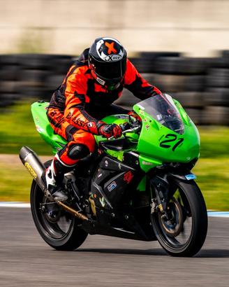 Ninja 250 pista