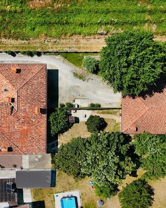 Perfetta e curata villa con ampio giardino