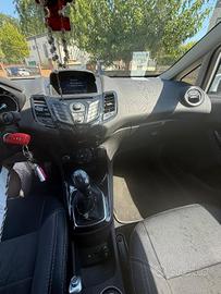 ford fiesta titanium