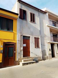 Appartamento a Ploaghe - in via Roma 151 -