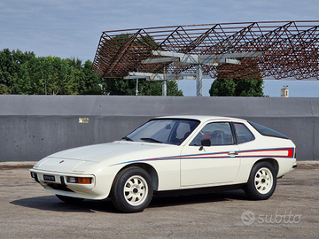 Porsche 924 Martini 1977 Weltmeister Sondermodell