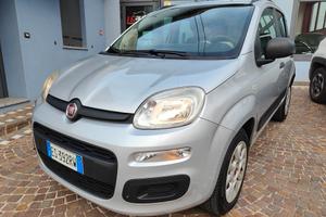 Fiat Panda 0.9 TwinAir Turbo Natural Power Lounge