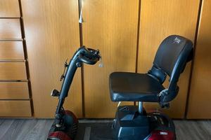 Scooter elettrico per anziani GO-GO PRIDE