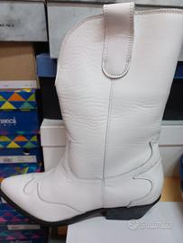 stivale con il tacco