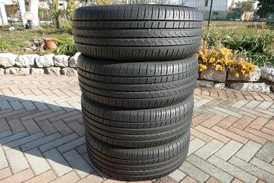 gomme estive Pirelli 215\55\17