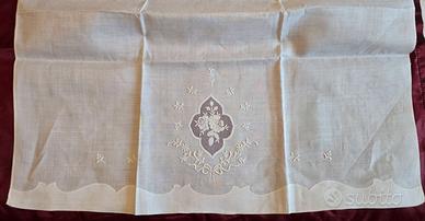 Biancheria tenda con rosa velata