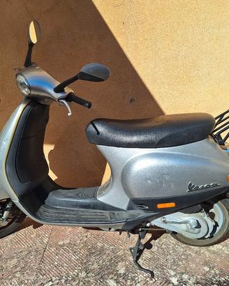 Vespa ET50