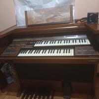 Organo elettronico Generalmusic 