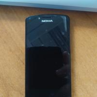 Nokia 700