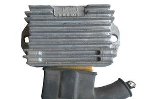 Regolatore Di tensione Piaggio Vespa Et 4 125