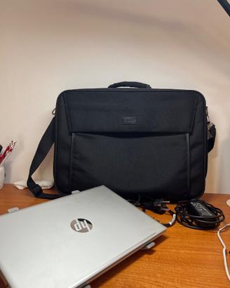 PC portatile HP (pavillon i5) + Borsa porta-pc