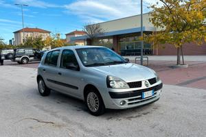 RENAULT CLIO 1.5 DIESEL 