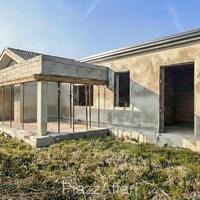 Indipendenza e Innovazione: La tua nuova Villa NZE