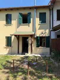 VILLA A SCHIERA A VILLORBA