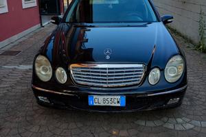 Mercedes serie e 270
