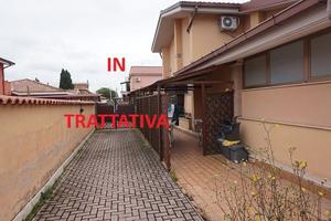Appartamento Roma [Teloni109VRG] (Ostia)