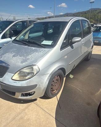 Lancia Musa I 2004 1.9 mjt Oro
