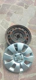 cerchi in ferro per Toyota Yaris originali da 15 r