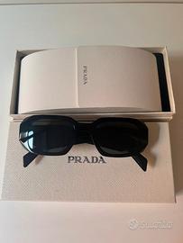 Occhiali da sole Prada