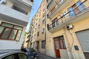 6 LOCALI A PAGANI