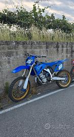 Yamaha YZ 250 2 tempi