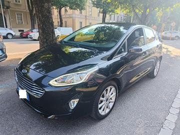 Ford Fiesta Titanium con Garanzia fino 08/2027