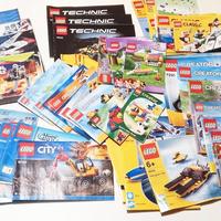 Lotto libretti di istruzioni LEGO