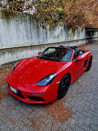 Porsche 718 Cabrio PDK 300 Cv Red - 2018 Restyling