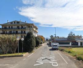 Morena bilocale con balcone e posto auto